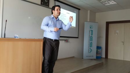 “Siyasal Sistemler ve Yönetim Modelleri” ve ”Dünya’da Değişen Güç Dengeleri ve Yeni Haritalar” başlıklı ders gerçekleştirildi.