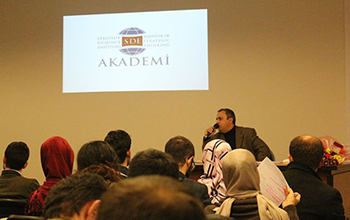“Bir Değer Olarak Siyaset” Üzerine Bir Değerlendirme